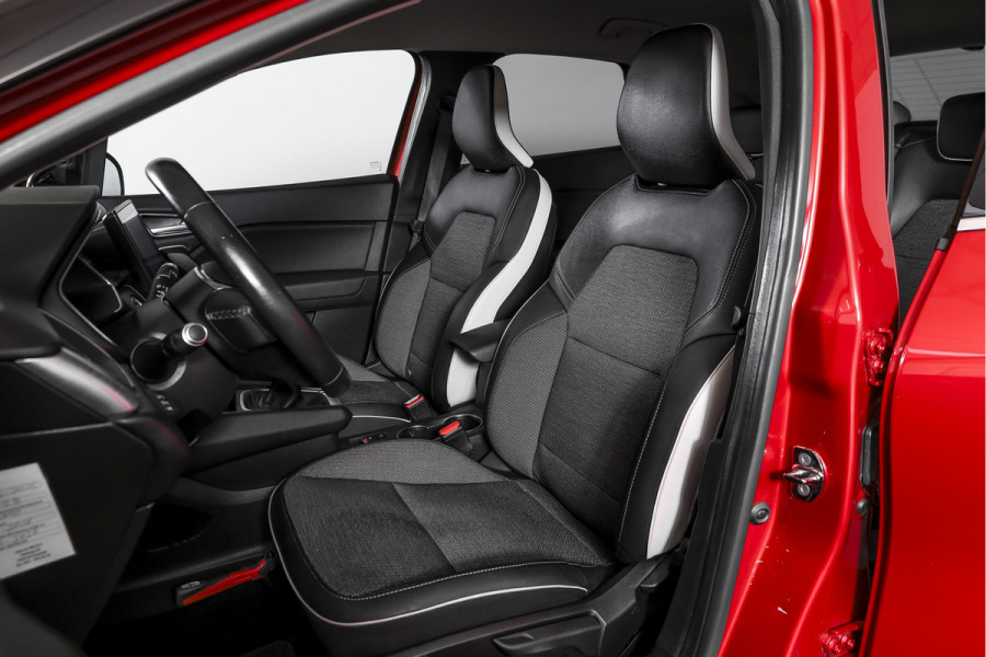 Renault Captur 1.0 TCe 100 Intens 101 PK Orig. NL | Cruise | PDC | Camera | NAV + App. Connect | ECC | Trekhaak | LM 17" |