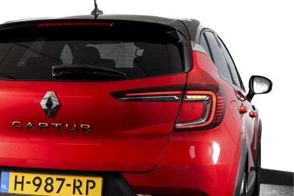 Renault Captur 1.0 TCe 100 Intens 101 PK Orig. NL | Cruise | PDC | Camera | NAV + App. Connect | ECC | Trekhaak | LM 17" |
