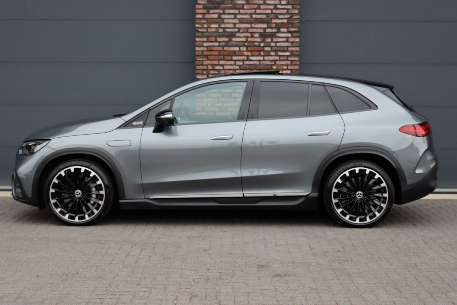 Mercedes-Benz EQE SUV 300 AMG Line Premium 91 kWh | Hyperscreen | Luchtvering | Distronic+ | Trekhaak | Verwarmd Stuurwiel | Burmester | Panoramadak | Digital Light | Surround Camera |
