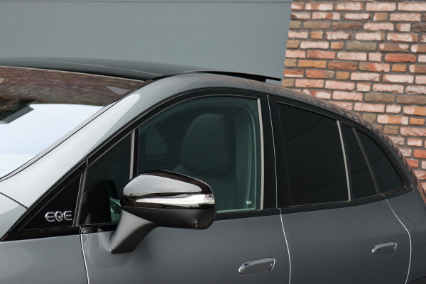 Mercedes-Benz EQE SUV 300 AMG Line Premium 91 kWh | Hyperscreen | Luchtvering | Distronic+ | Trekhaak | Verwarmd Stuurwiel | Burmester | Panoramadak | Digital Light | Surround Camera |