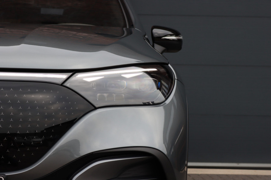 Mercedes-Benz EQE SUV 300 AMG Line Premium 91 kWh | Hyperscreen | Luchtvering | Distronic+ | Trekhaak | Verwarmd Stuurwiel | Burmester | Panoramadak | Digital Light | Surround Camera |