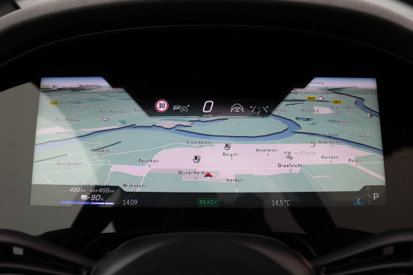 Mercedes-Benz EQE SUV 300 AMG Line Premium 91 kWh | Hyperscreen | Luchtvering | Distronic+ | Trekhaak | Verwarmd Stuurwiel | Burmester | Panoramadak | Digital Light | Surround Camera |