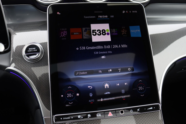 Mercedes-Benz GLC 300de 4MATIC AMG Line | Distronic+ | Panoramadak | Memory | Trekhaak | Digital Light | HUD | Verwarmd Stuurwiel | Surround Camera | Augmented Reality |