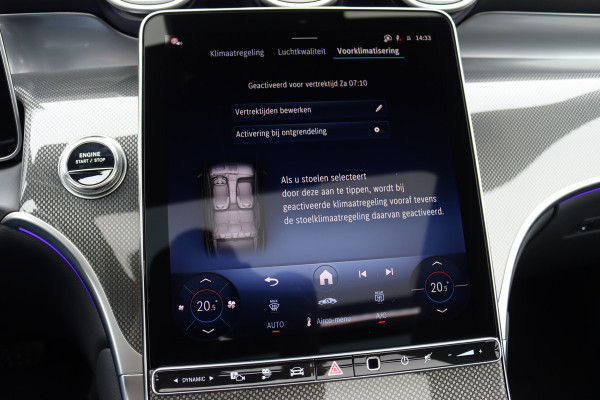 Mercedes-Benz GLC 300de 4MATIC AMG Line | Distronic+ | Panoramadak | Memory | Trekhaak | Digital Light | HUD | Verwarmd Stuurwiel | Surround Camera | Augmented Reality |