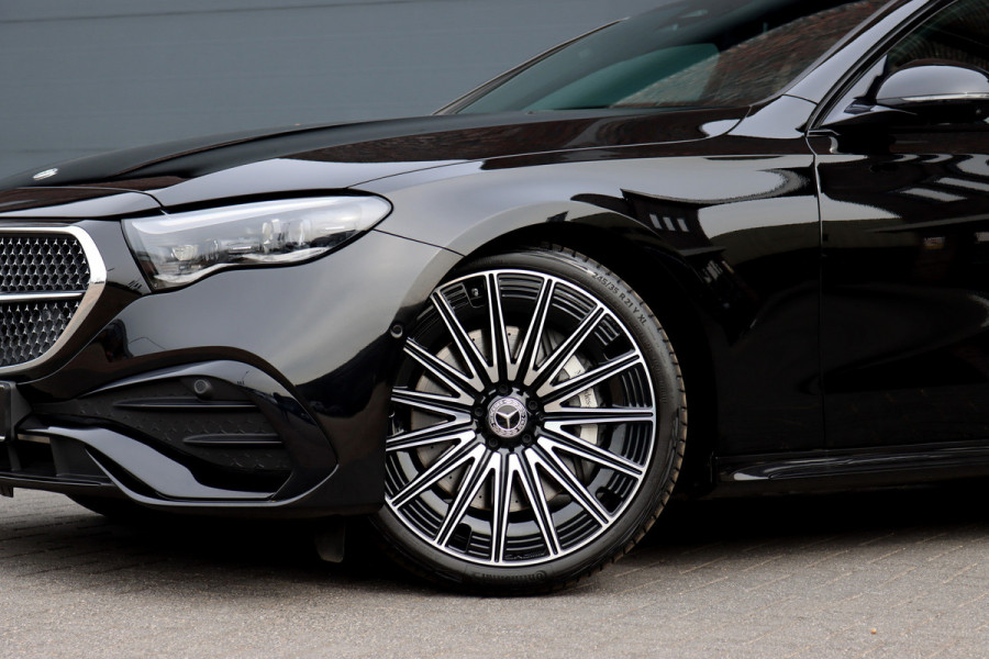 Mercedes-Benz E-Klasse 200 AMG Line | Hyperscreen | Distronic | Panoramadak | Stoelventilatie | Burmester | Surround Camera | Digital Light | Exclusiefpakket | Keyless Go |