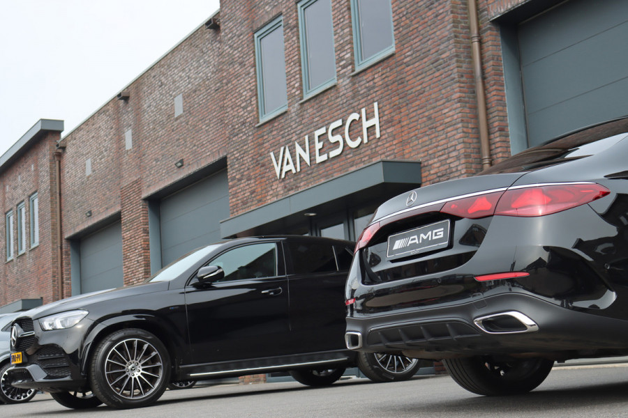 Mercedes-Benz E-Klasse 200 AMG Line | Hyperscreen | Distronic | Panoramadak | Stoelventilatie | Burmester | Surround Camera | Digital Light | Exclusiefpakket | Keyless Go |