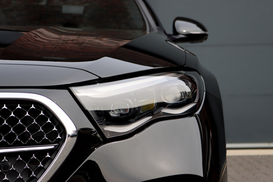 Mercedes-Benz E-Klasse 200 AMG Line | Hyperscreen | Distronic | Panoramadak | Stoelventilatie | Burmester | Surround Camera | Digital Light | Exclusiefpakket | Keyless Go |
