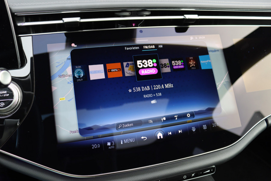 Mercedes-Benz E-Klasse 200 AMG Line | Hyperscreen | Distronic | Panoramadak | Stoelventilatie | Burmester | Surround Camera | Digital Light | Exclusiefpakket | Keyless Go |