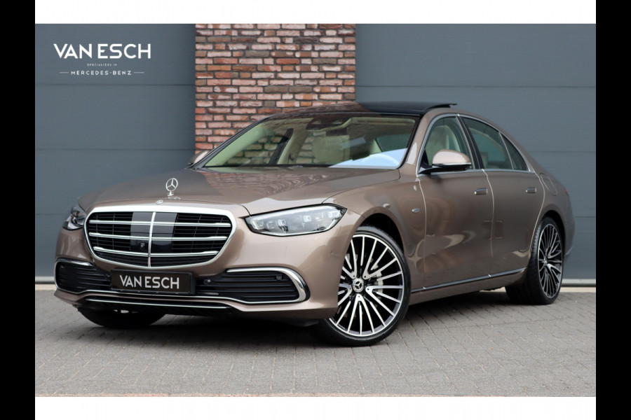 Mercedes-Benz S-Klasse 450 e Premium | Luchtvering | Achterasbesturing | Distronic+ | Massage | MBUX Tablet | 3D-Display | Vlakkenverwarming | Stoelventilatie | Nappa Leder | Verwarmd Stuurwiel | HUD |
