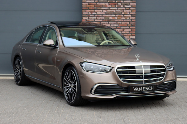 Mercedes-Benz S-Klasse 450 e Premium | Luchtvering | Achterasbesturing | Distronic+ | Massage | MBUX Tablet | 3D-Display | Vlakkenverwarming | Stoelventilatie | Nappa Leder | Verwarmd Stuurwiel | HUD |