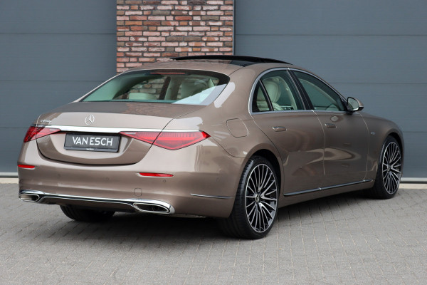 Mercedes-Benz S-Klasse 450 e Premium | Luchtvering | Achterasbesturing | Distronic+ | Massage | MBUX Tablet | 3D-Display | Vlakkenverwarming | Stoelventilatie | Nappa Leder | Verwarmd Stuurwiel | HUD |