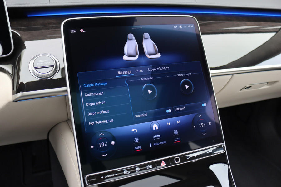 Mercedes-Benz S-Klasse 450 e Premium | Luchtvering | Achterasbesturing | Distronic+ | Massage | MBUX Tablet | 3D-Display | Vlakkenverwarming | Stoelventilatie | Nappa Leder | Verwarmd Stuurwiel | HUD |
