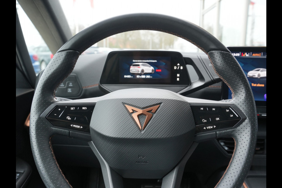 CUPRA Born Performance One 62 kWh | Apple Carplay/Android Auto | Massage | Draadloze telefoonlader |