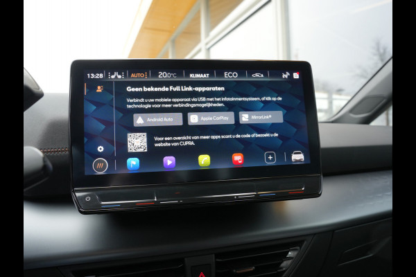 CUPRA Born Performance One 62 kWh | Apple Carplay/Android Auto | Massage | Draadloze telefoonlader |