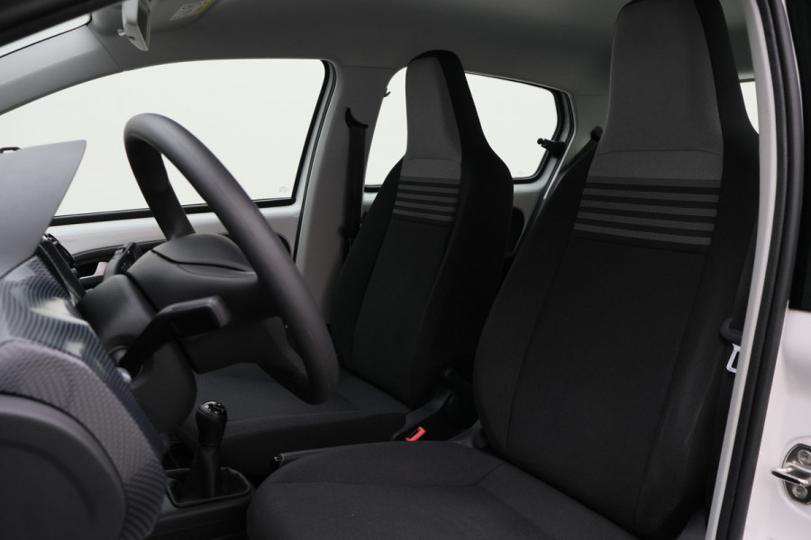 Volkswagen up! 1.0 BMT move up! Eerste Eigenaar, 5-Deurs, Airco, Bluetooth, DAB, Elektrisch Pakket