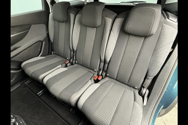 Peugeot 5008 BWJ 2020 | 1.2T 131PK Executive Av. AUTOMAAT | CLIMA | NAVI | CAMERA | PDC | PRIVACY GLASS | 17'' LMV |