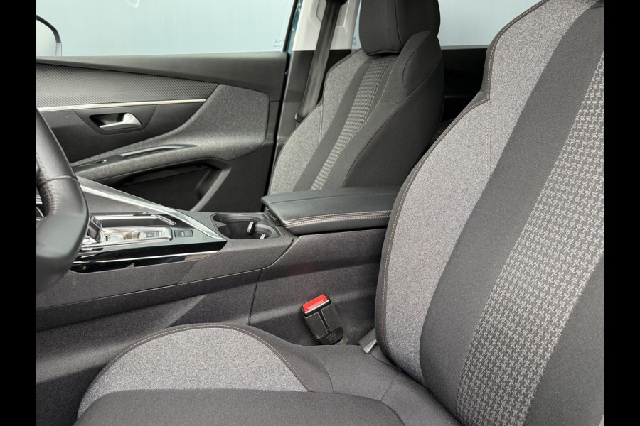 Peugeot 5008 BWJ 2020 | 1.2T 131PK Executive Av. AUTOMAAT | CLIMA | NAVI | CAMERA | PDC | PRIVACY GLASS | 17'' LMV |