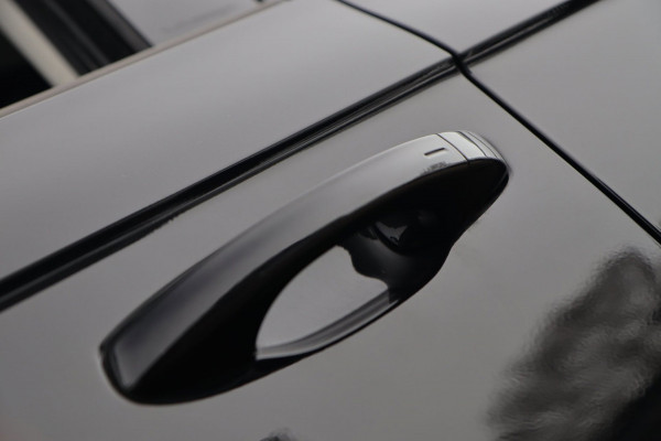 Volkswagen T-Roc 1.5 TSI ACT / PANODAK / VIRTUAL / ACC / MASSAGE / KEYLESS / CAMERA