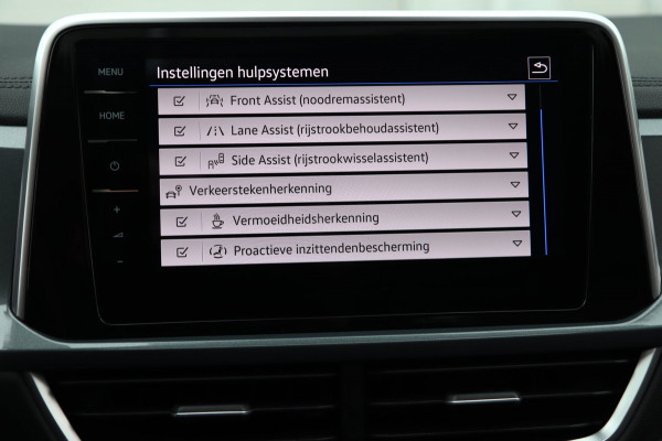 Volkswagen T-Roc 1.5 TSI ACT / PANODAK / VIRTUAL / ACC / MASSAGE / KEYLESS / CAMERA