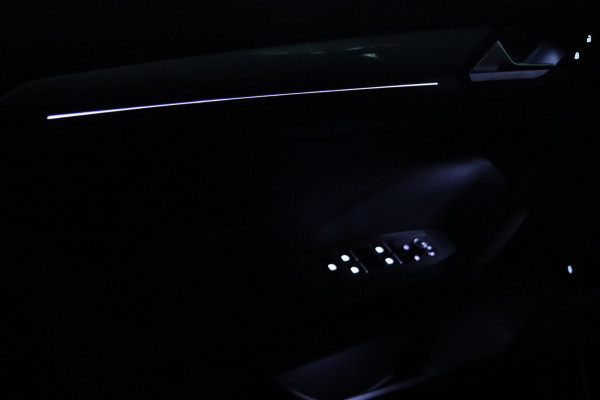 Volkswagen T-Roc 1.5 TSI ACT / PANODAK / VIRTUAL / ACC / MASSAGE / KEYLESS / CAMERA