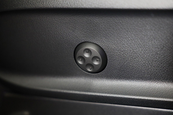 Mercedes-Benz B-Klasse 250 e AMG Line / AUT / Acc / Memory / Head Up / Burmester / Elek Stoelen / Carbon / Open Pano / Led / Pdc