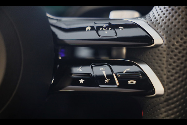 Mercedes-Benz B-Klasse 250 e AMG Line / AUT / Acc / Memory / Head Up / Burmester / Elek Stoelen / Carbon / Open Pano / Led / Pdc