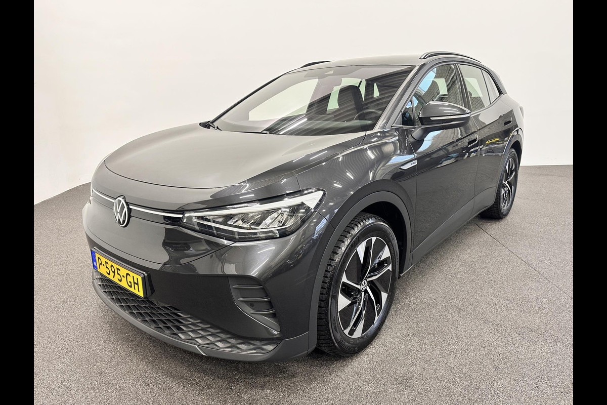 Volkswagen ID.4 Pro 77 kWh SOH 93% Airco ECC Navi Carplay PDC VA Stoel/Stuurwielverwarming Adaptive Cruise Control 19" LM Velgen