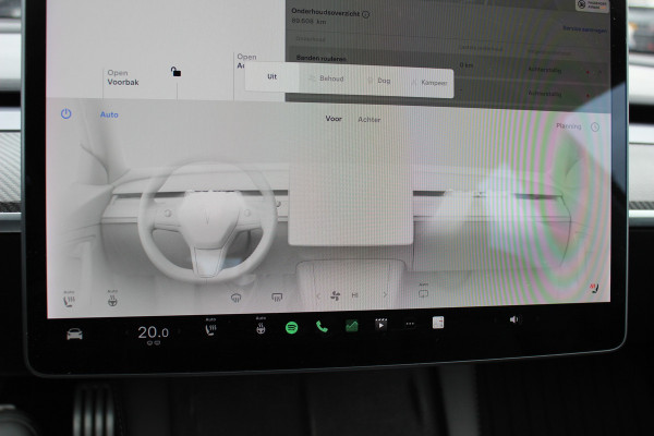 Tesla Model 3 Performance AWD 75 kWh / SoH 90,3% / Autopilot / Panoramadak / Camera / Leder / 20'' / Leder / Premium Audio / Warmtepomp