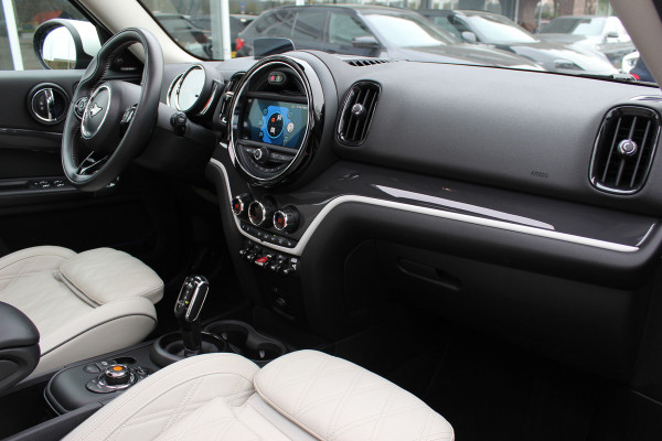 MINI Countryman 2.0 Cooper S Chili / Panoramadak / Camera / Head-up / Beige Leder / Navigatie / 18'' / Harman Kardon / Stoelverwarming / DAB / Cruise Control