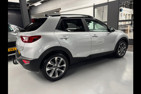 Kia Stonic 1.0 T-GDi ExecutiveLine / Camera / Navigatie