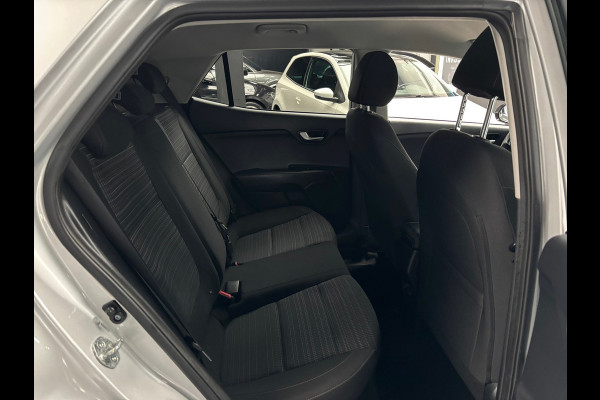 Kia Stonic 1.0 T-GDi ExecutiveLine / Camera / Navigatie