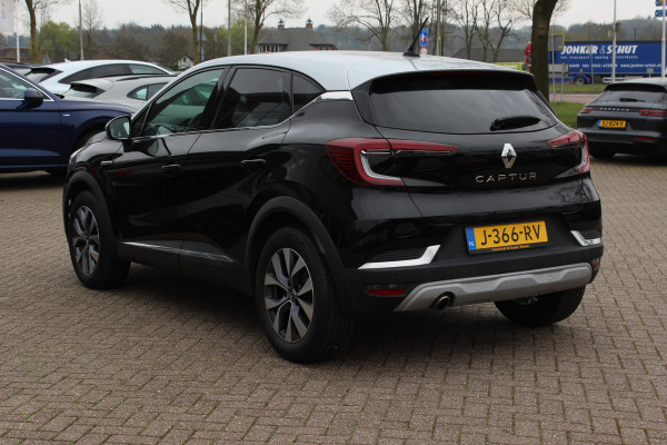 Renault Captur 1.0 TCe 100 Intens / Camera / Navigatie / 17'' / CarPlay / Keyless / DAB / Parkeerhulp V+A / Cruise Control