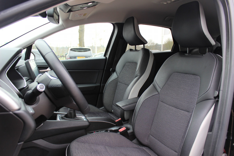 Renault Captur 1.0 TCe 100 Intens / Camera / Navigatie / 17'' / CarPlay / Keyless / DAB / Parkeerhulp V+A / Cruise Control