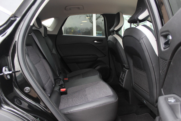 Renault Captur 1.0 TCe 100 Intens / Camera / Navigatie / 17'' / CarPlay / Keyless / DAB / Parkeerhulp V+A / Cruise Control