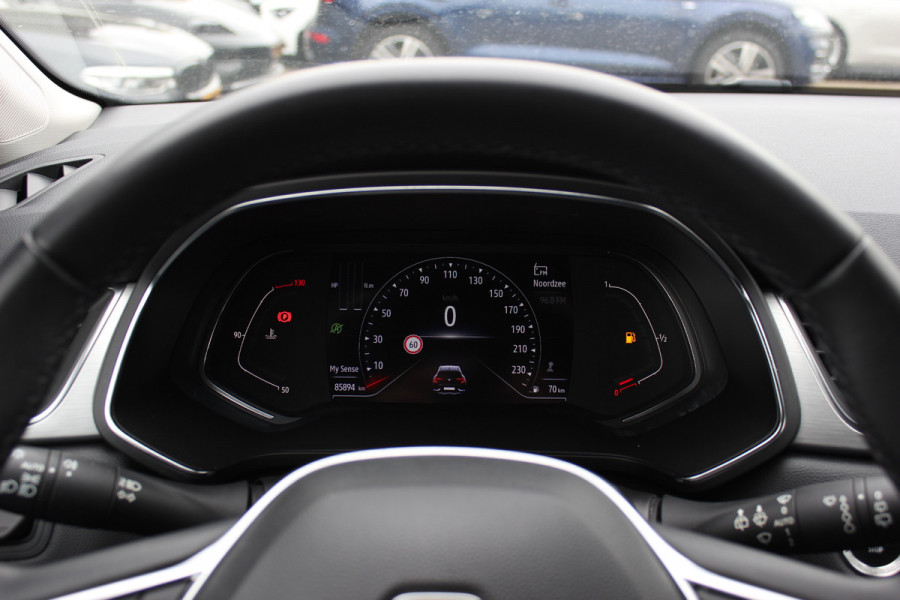 Renault Captur 1.0 TCe 100 Intens / Camera / Navigatie / 17'' / CarPlay / Keyless / DAB / Parkeerhulp V+A / Cruise Control