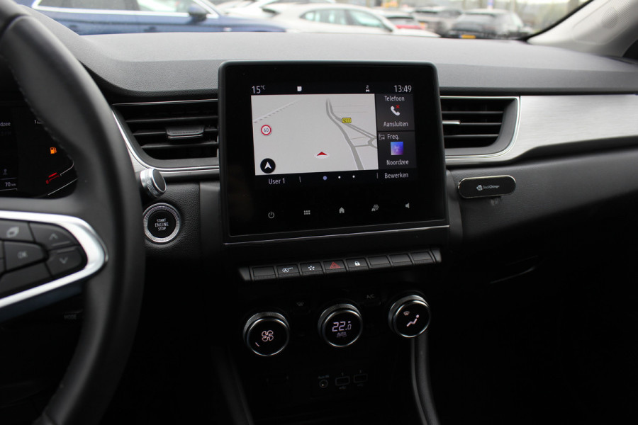 Renault Captur 1.0 TCe 100 Intens / Camera / Navigatie / 17'' / CarPlay / Keyless / DAB / Parkeerhulp V+A / Cruise Control