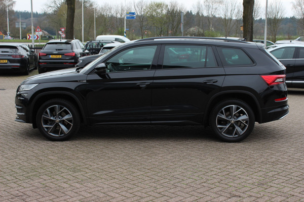 Škoda Kodiaq 1.5 TSI Sportline Business / Camera / Keyless / Sportstoelen / CarPlay / 19'' / Blackpack / Virtual Cockpit / Dodehoek / DAB / Stoelverwarming / ACC