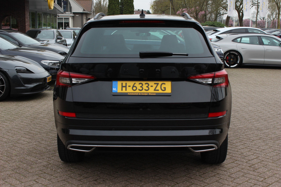 Škoda Kodiaq 1.5 TSI Sportline Business / Camera / Keyless / Sportstoelen / CarPlay / 19'' / Blackpack / Virtual Cockpit / Dodehoek / DAB / Stoelverwarming / ACC