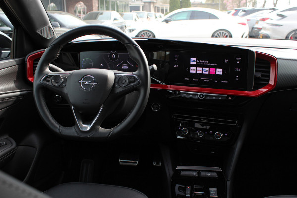 Opel Mokka-e GS Line 50-kWh / Camera / Leder / CarPlay / 18'' / Sfeerverlichting / Keyless / Stoelverwarming / Dodehoek / DAB / Cruise Control / Warmtepomp