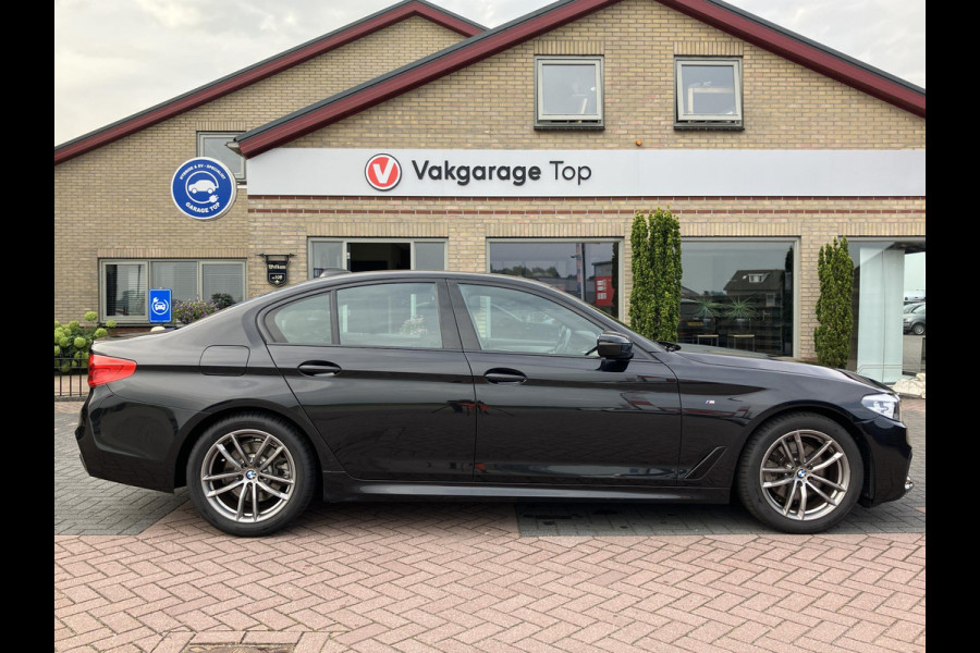 BMW 5 Serie 520i  | M-Sport | Trekhaak | Camera