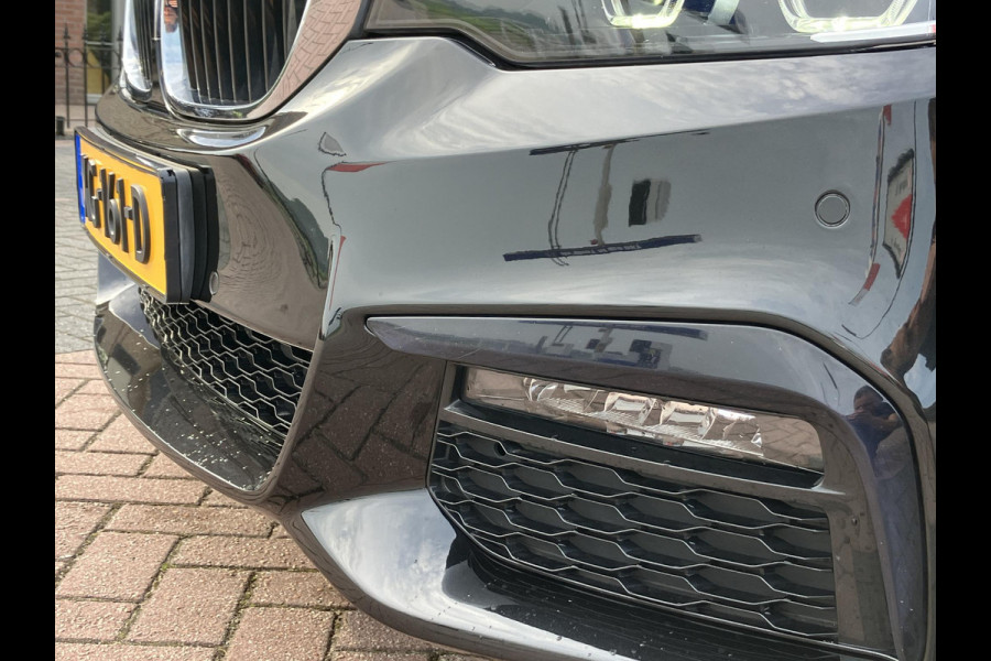 BMW 5 Serie 520i  | M-Sport | Trekhaak | Camera