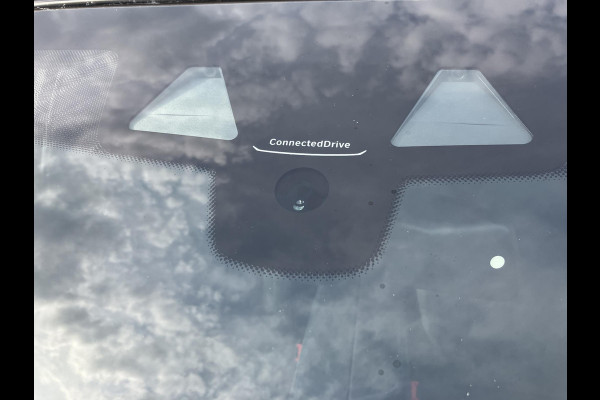 BMW 5 Serie 520i  | M-Sport | Trekhaak | Camera