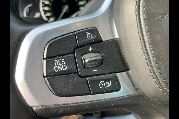 BMW 5 Serie 520i  | M-Sport | Trekhaak | Camera