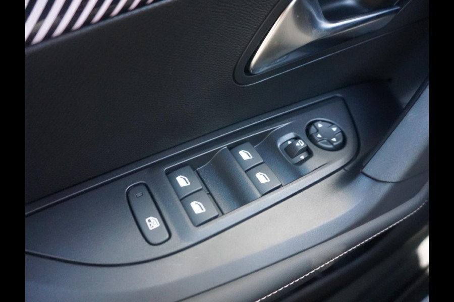 Peugeot 2008 1.2 Hybrid 145 Allure 360 Camera