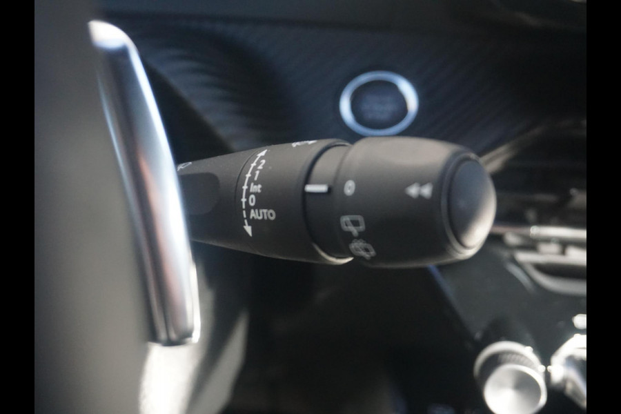 Peugeot 2008 1.2 Hybrid 145 Allure 360 Camera