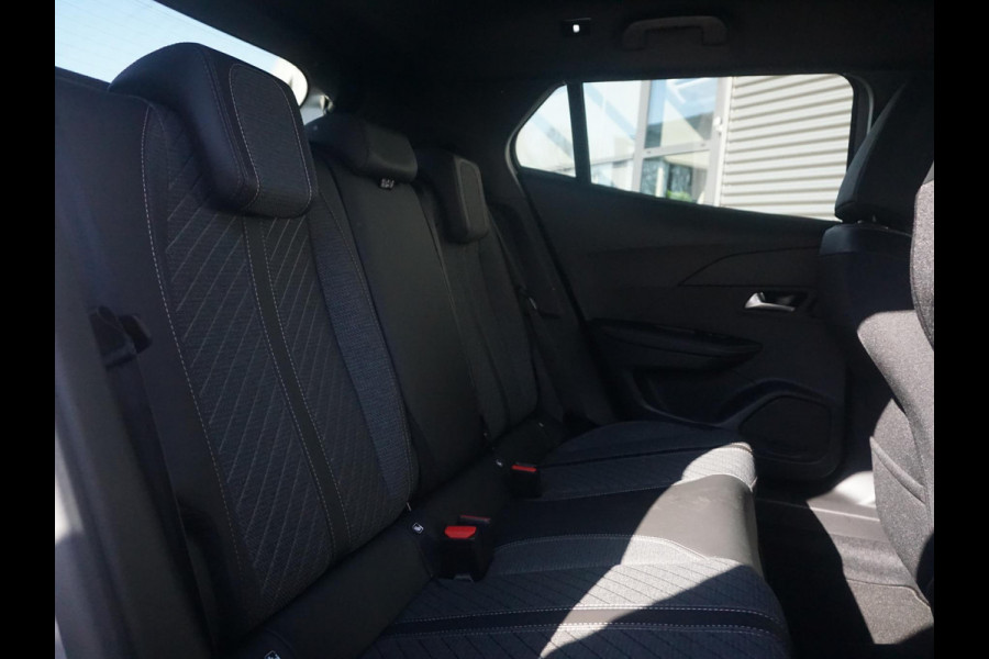 Peugeot 2008 1.2 Hybrid 145 Allure 360 Camera