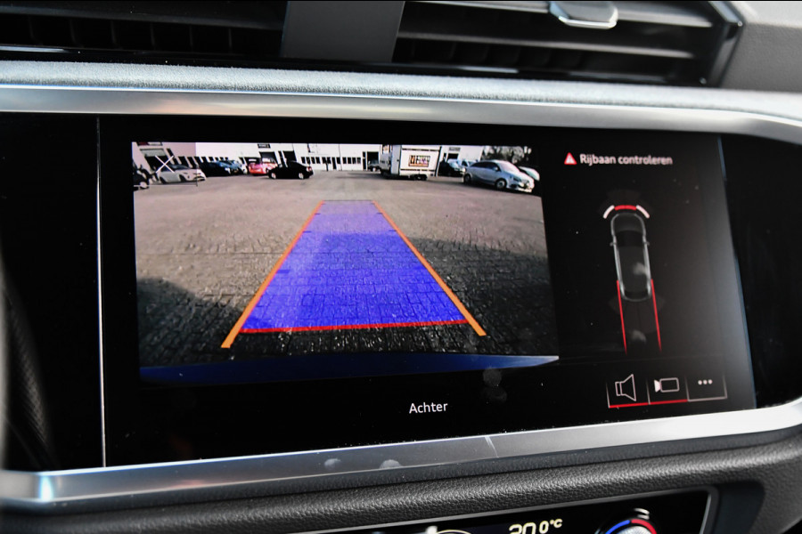 Audi Q3 Sportback 45 TFSI e 3x S-Line. Pano, ACC, Sonos, Keyless, Matrix, Sfeer, Camera, Dodeh, 20''!