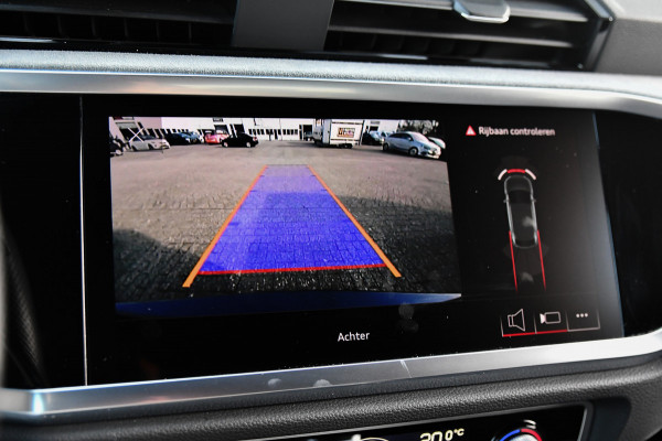 Audi Q3 Sportback 45 TFSI e 3x S-Line. Pano, ACC, Sonos, Keyless, Matrix, Sfeer, Camera, Dodeh, 20''!