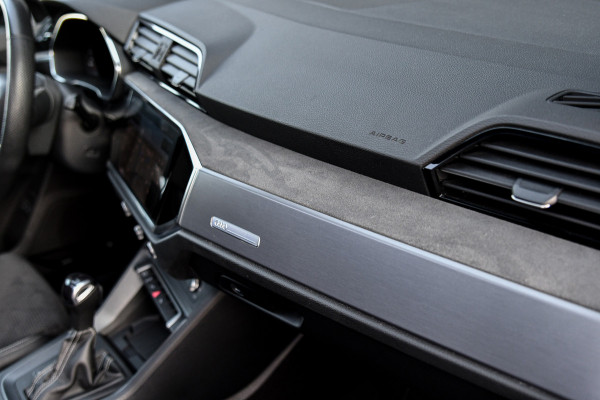 Audi Q3 Sportback 45 TFSI e 3x S-Line. Pano, ACC, Sonos, Keyless, Matrix, Sfeer, Camera, Dodeh, 20''!