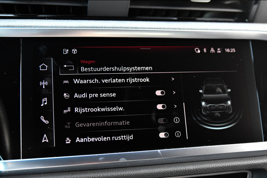 Audi Q3 Sportback 45 TFSI e 3x S-Line. Pano, ACC, Sonos, Keyless, Matrix, Sfeer, Camera, Dodeh, 20''!